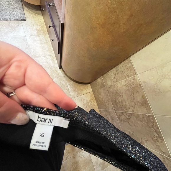 Bar III glitter off the shoulder bell sleeve size xs - Picture 3 of 3
